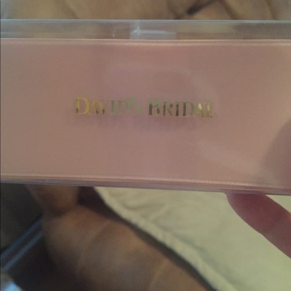 Wedding Dress - Picture 2 of 8